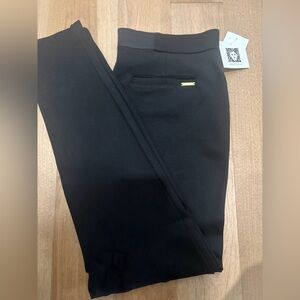 ANNE KLEIN- Black Slim Fit Pants